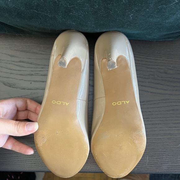 Aldo Patent Leather Pumps - Picture 3 of 7